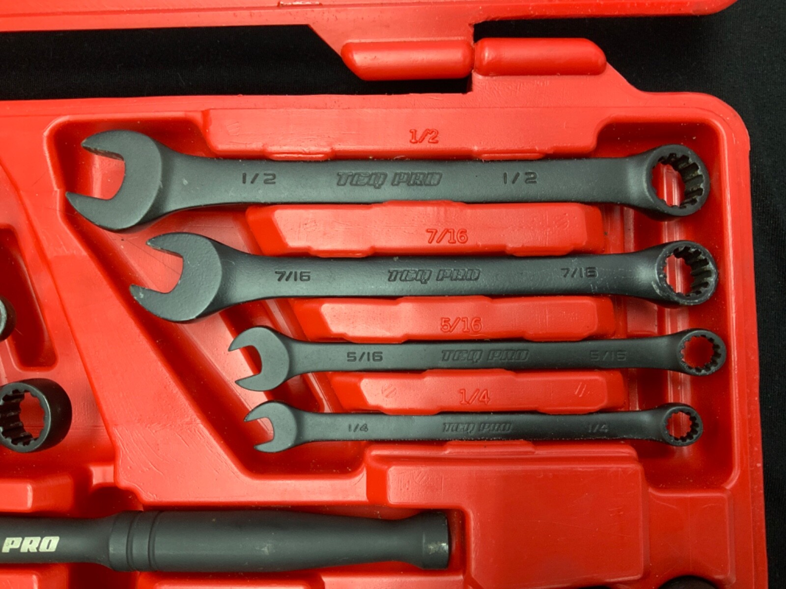 Teq Pro 24+ piece Socket Set