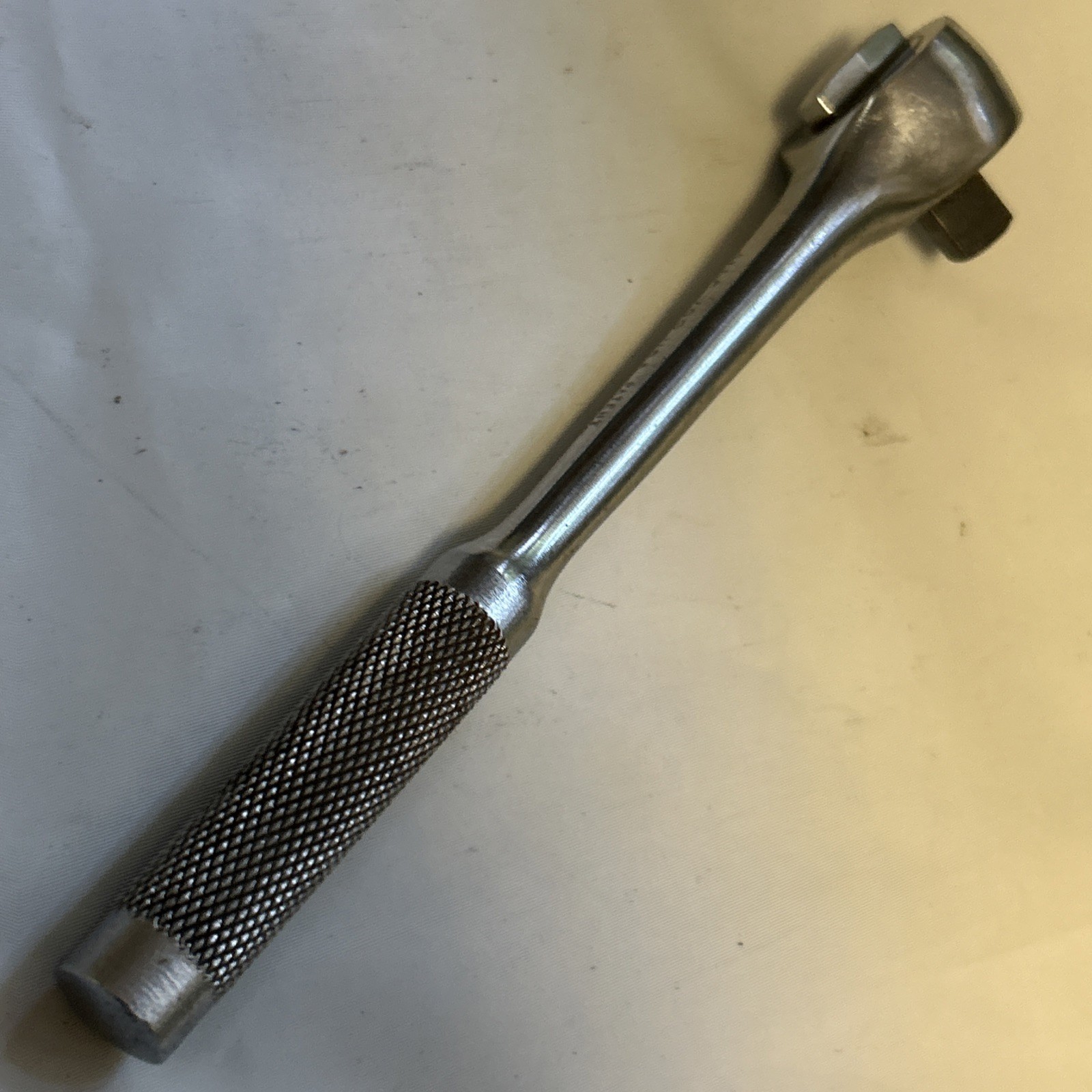 Vintage MAC 3/8″ Drive Knurled Handle Ratchet X8R 7.5″ Long