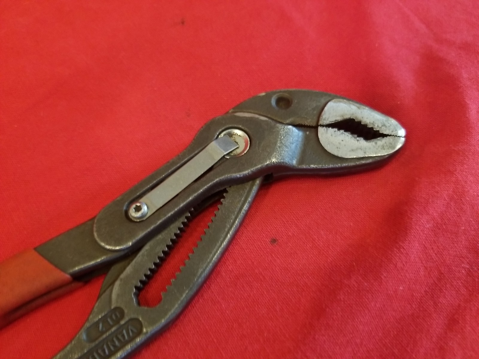 Matco Tools Knipex cobra PC10 locking self-gripping pliers 10″ Good Condition