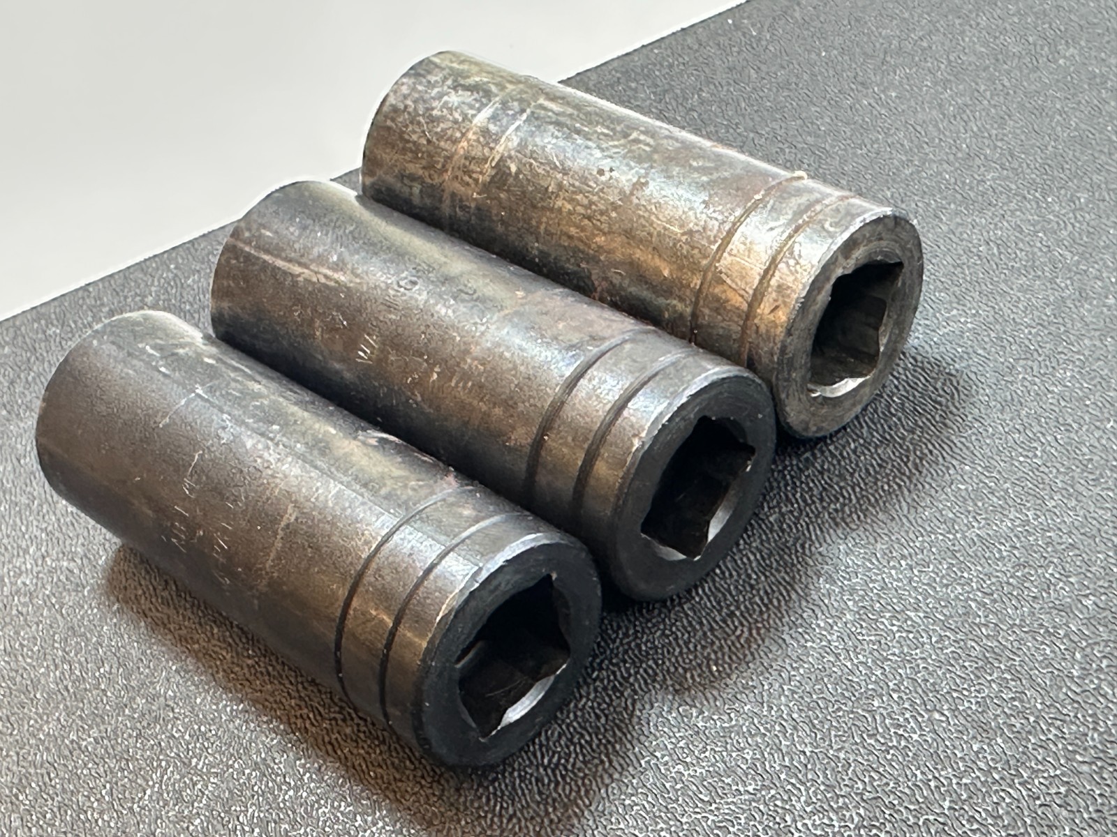 🇺🇸 Lisle USA 70940 3pc Tap Socket Set, (#9) 5/8″, (#10) 11/16″ & (#11) 3/4″