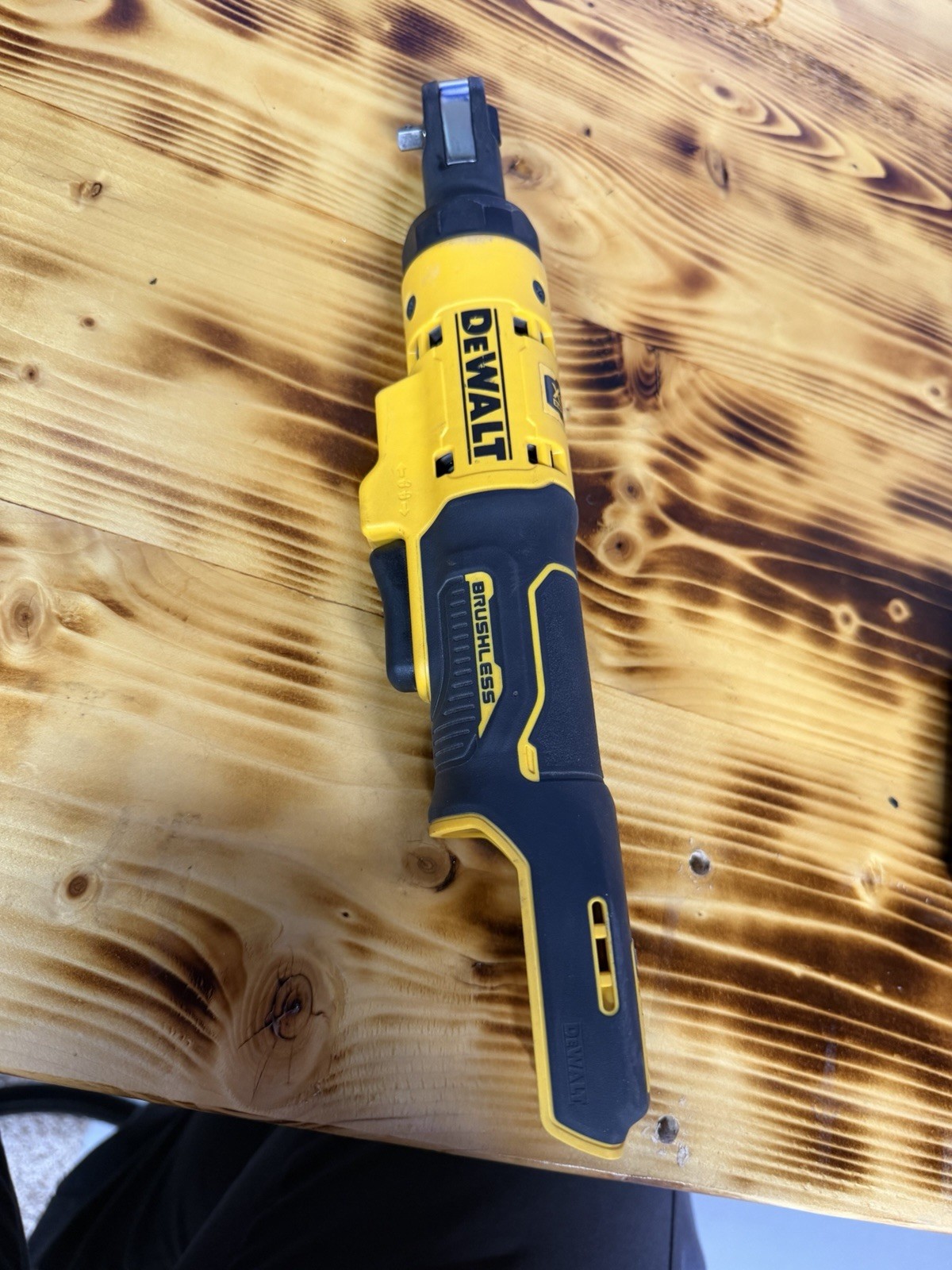 DEWALT DCF504B Brushless 1/4″ (6mm) 12V Ratchet with 2 Aftermarket Battery’s
