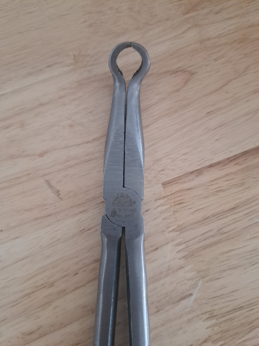 MACTOOLS PYTHON P161MG EXTRA LONG REACH GRIPPING PLIERS 16″ L MEDIUM 70° BEND