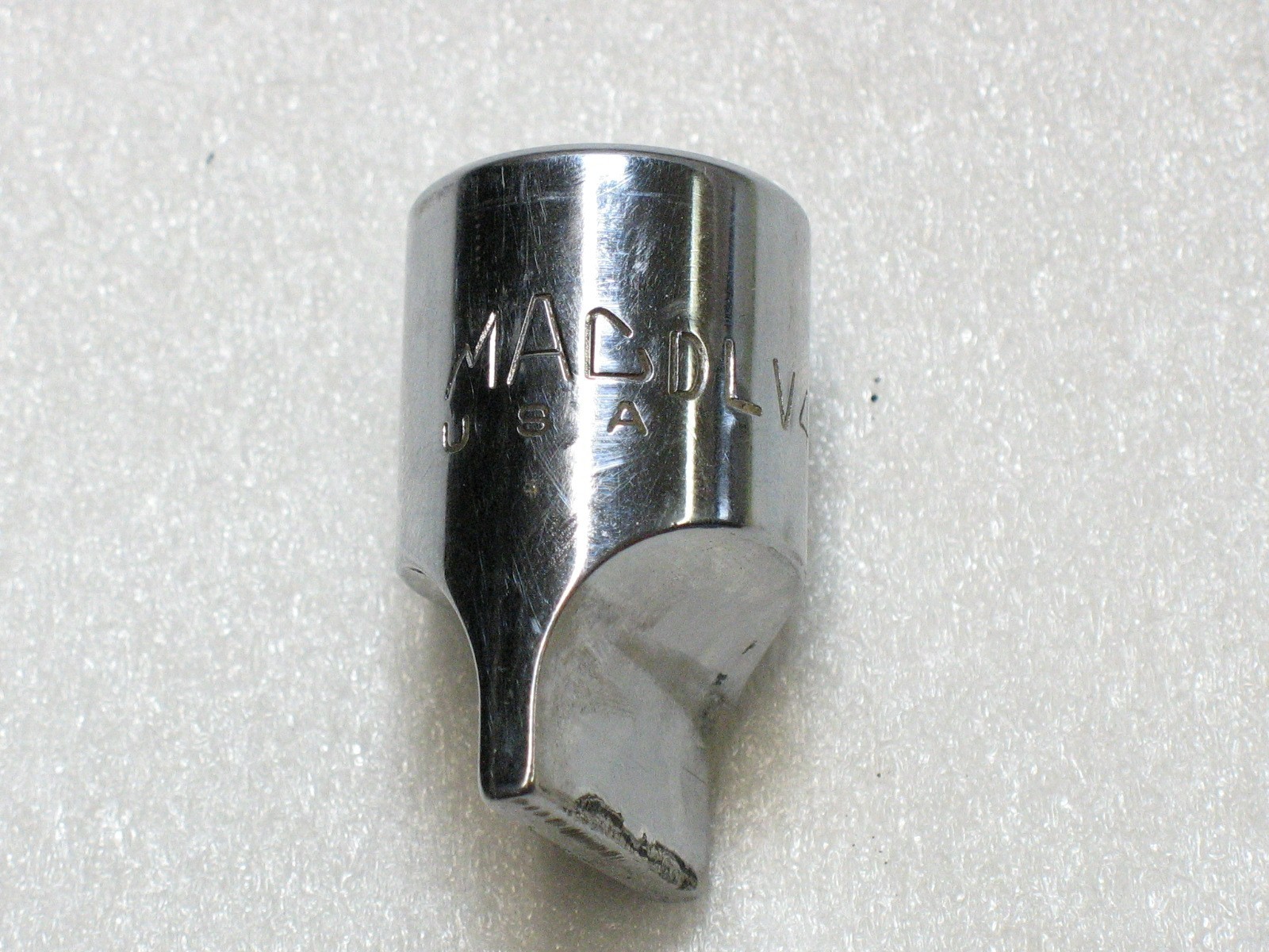 Mac Tools 1/2 Drive 1-1/16″ Drag Link Socket Chrome DLV4