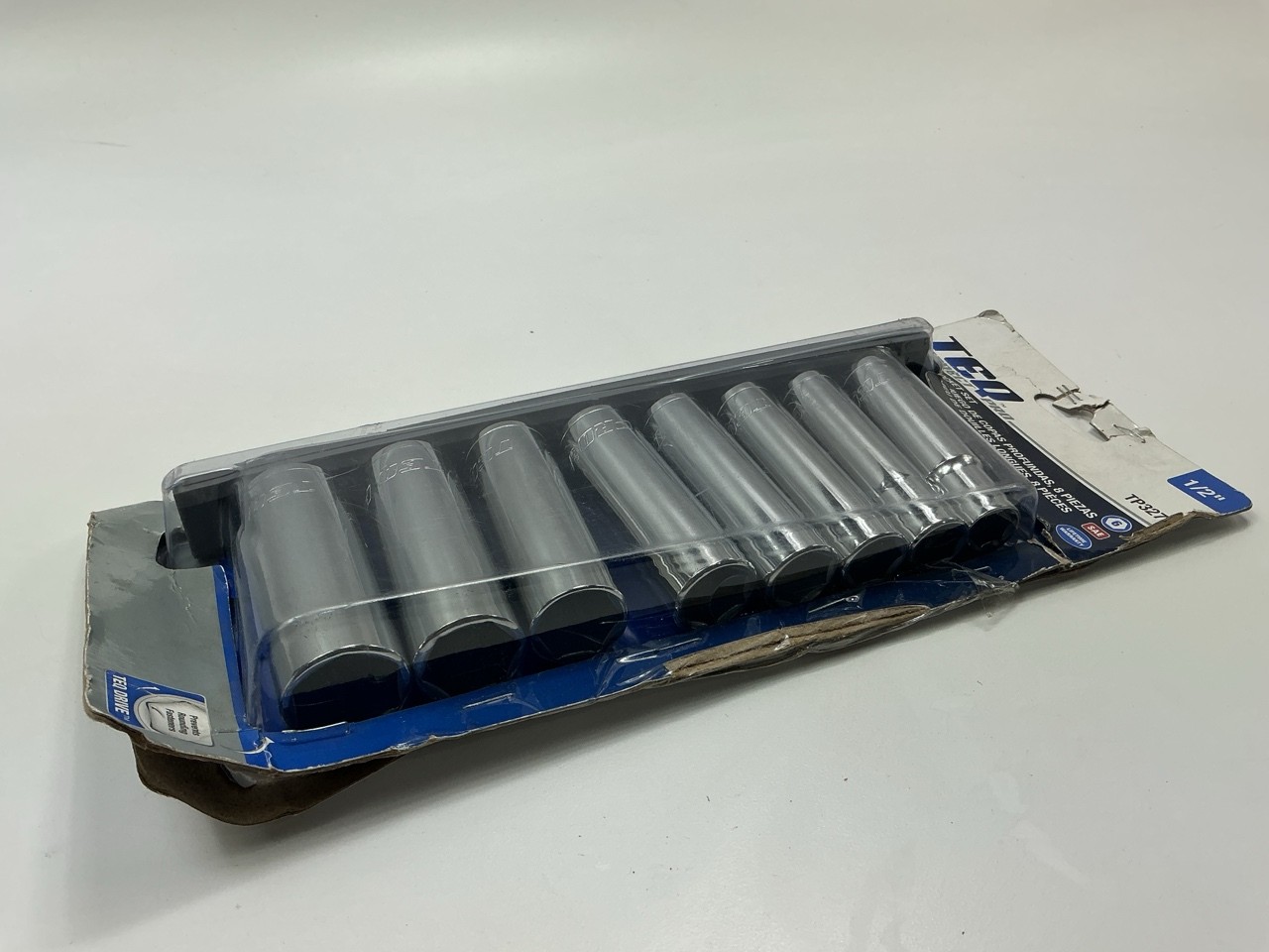OPENED – TEQ TP327 Deep Socket Set SAE 1/2″ Drive, 8 Piece Set 1/2″-15/16″