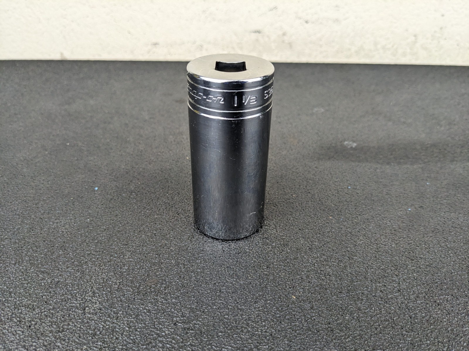 #bo296 Snap-on Tools NEW SAE 1-1/8″ Deep 1/2″ Drive 12 Point Socket S361 USA