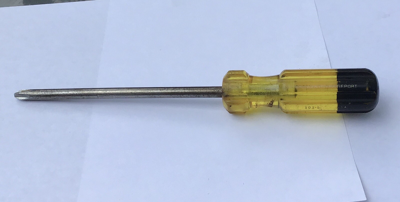 Crescent USA 🇺🇸 No. 303 Phillips 10” Long Screwdriver Vintage Yellow Black