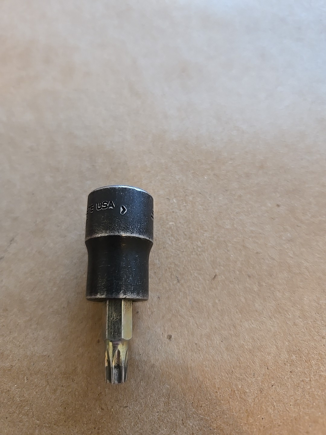 Snap On 3/8″ Drive T27 Non Impact Pinless Power Torx Bit Driver Socket PFTX27E