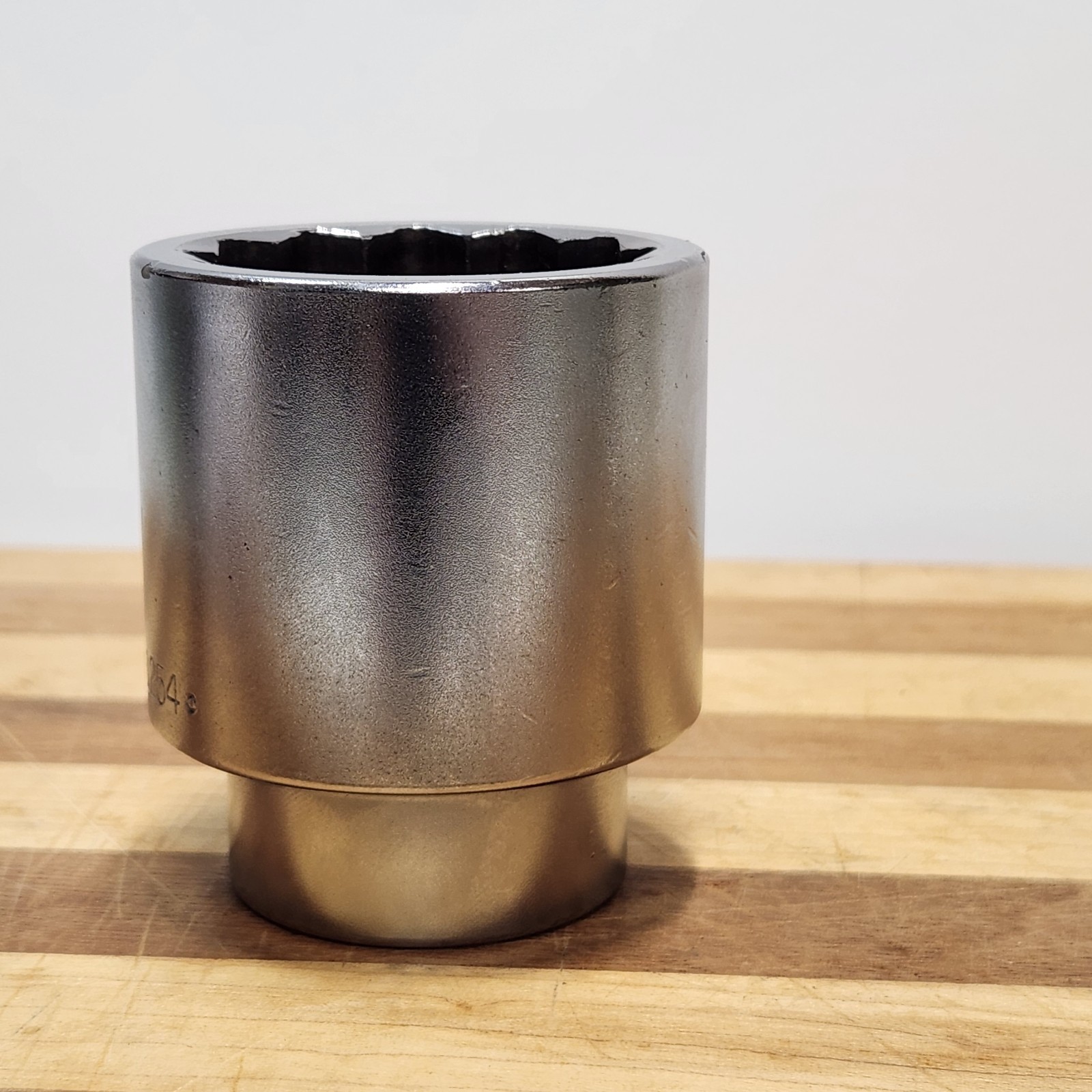 Williams Shallow Socket H-1254 12-Point 3/4 Inch Drive 1-11/16 Socket like new