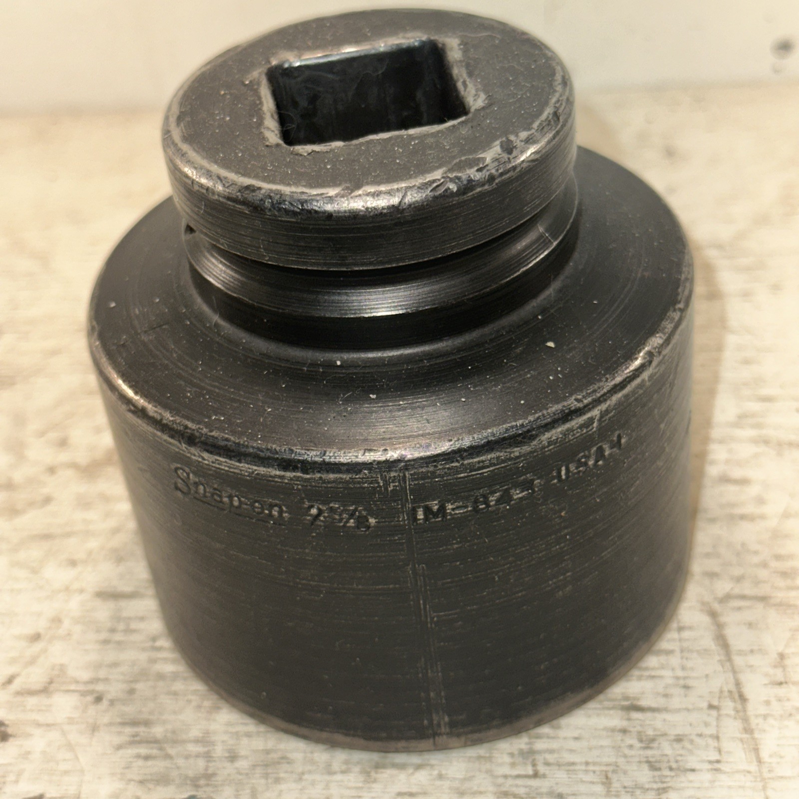 Snap-on IM843, 2-5/8″ Shallow Industrial Impact Socket, 1″ Drive, 6 Point