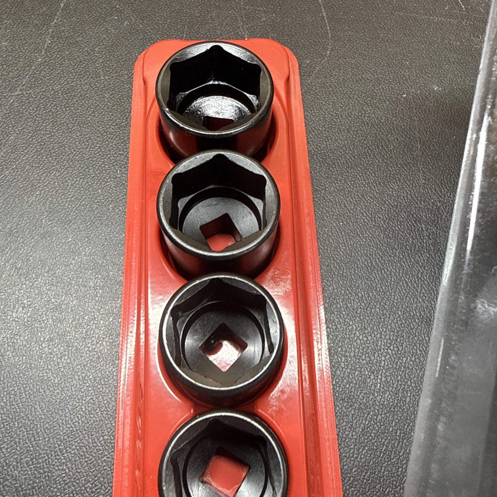 New Snap-on™ 3/8″ drive 5/16″ thru 1″ 6-point Shallow Impact Socket Set 212IMFYA