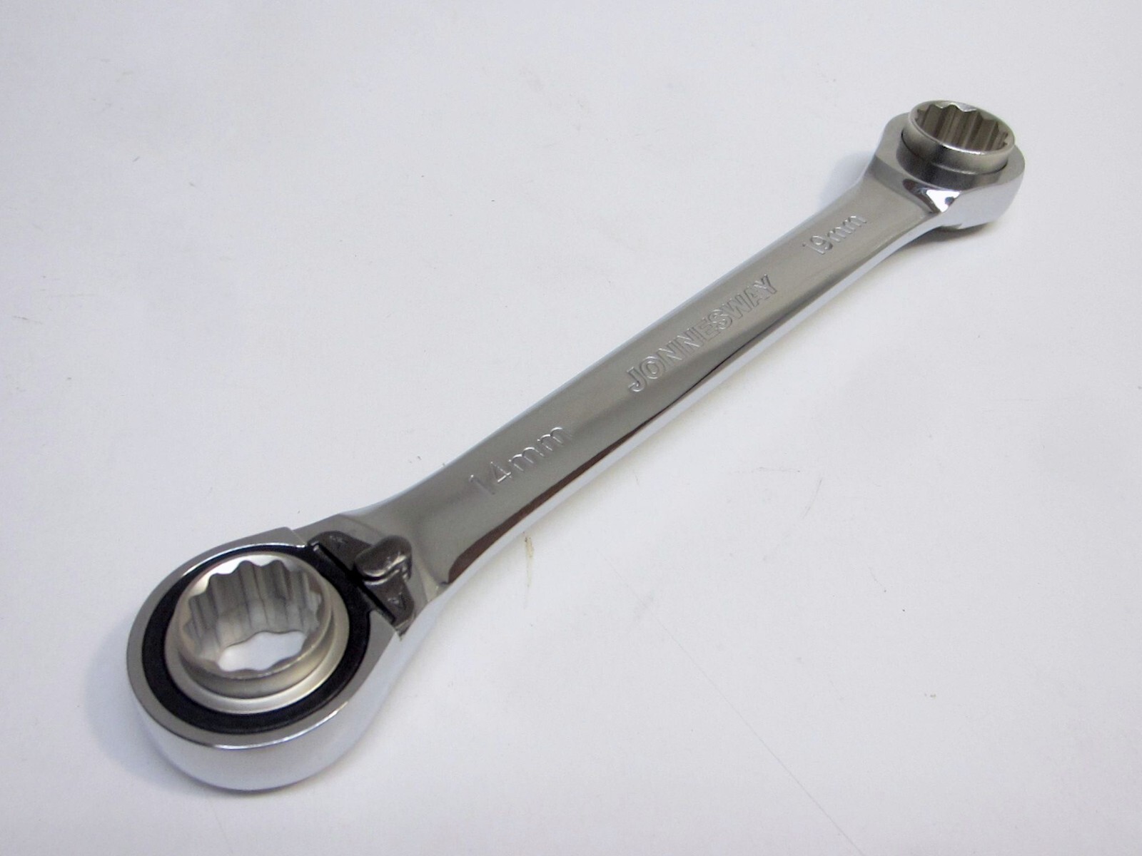 Jonnesway 4 IN 1 Reversible 72 Teeth Ratcheting Gear Wrench 14mm 17mm 18mm 19mm