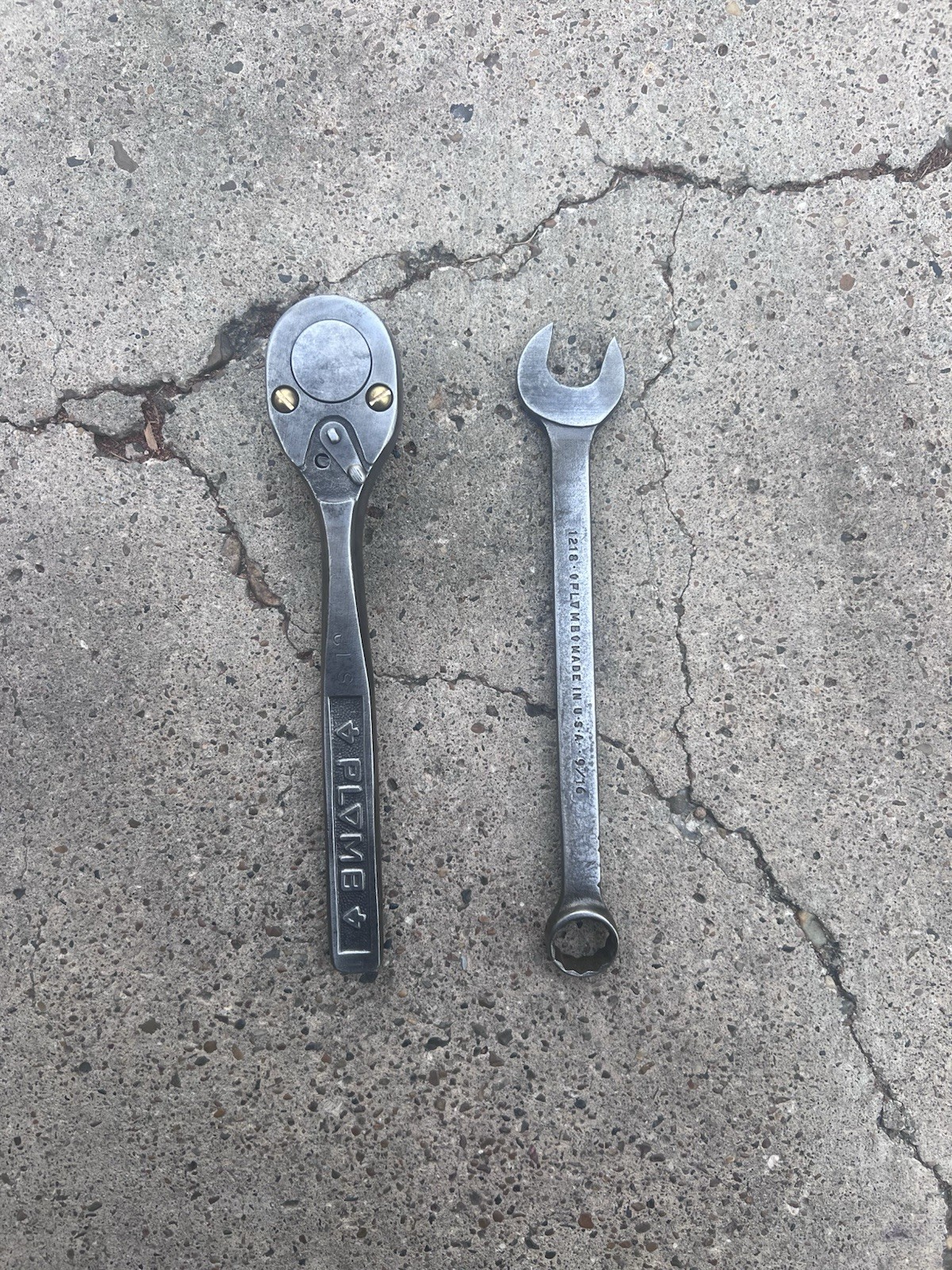 Vintage Plomb PLVMB 5249 3/8 Ratchet w/ Brass Screws & 1218 Open Ended Wrench