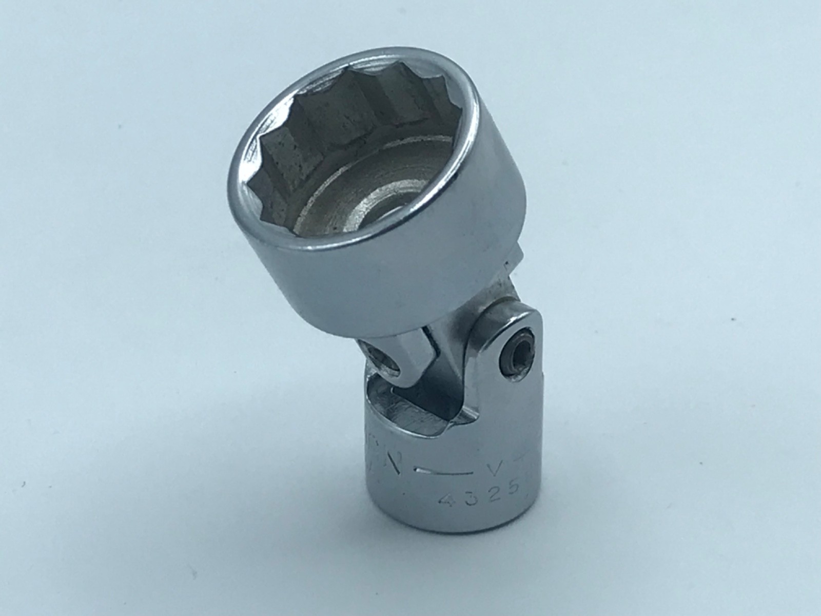 Craftsman USA 🇺🇸 3/8 Drive Universal Swivel Sockets – Pick Size and Type!