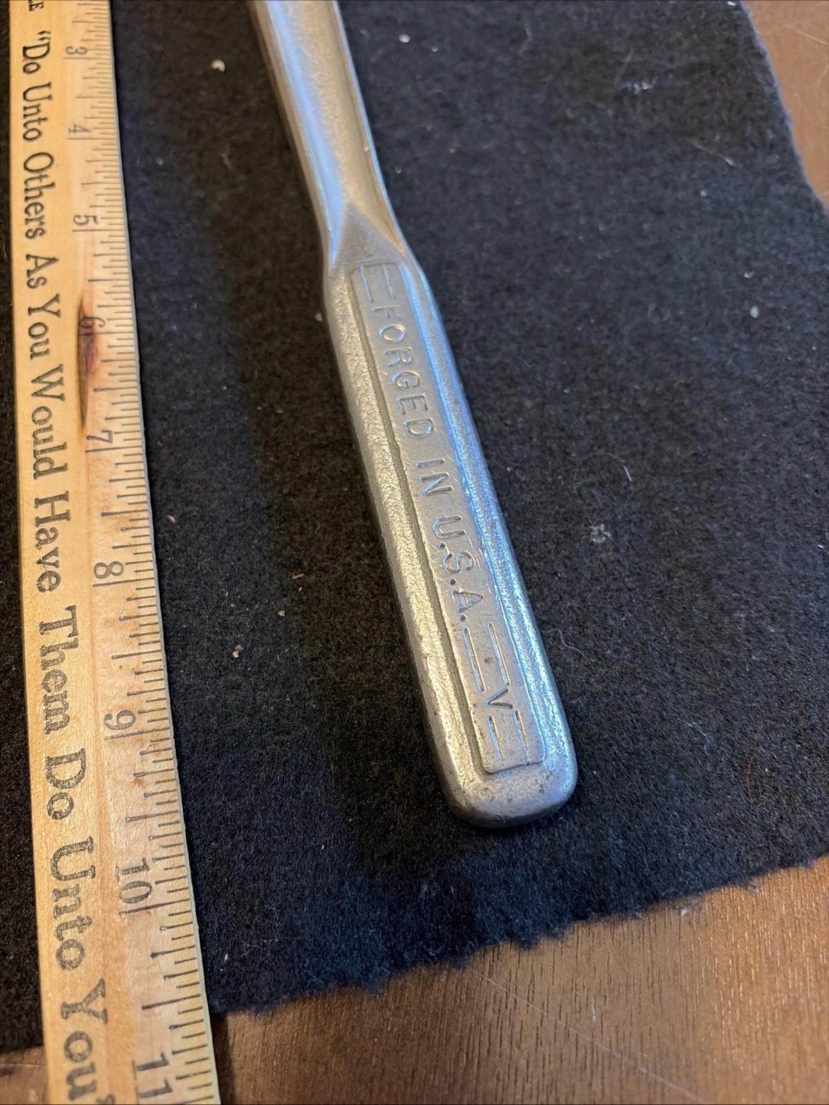 Vintage Craftsman Flying V 1/2” Drive Ratchet, 10” Long, Fully Functional Oiler