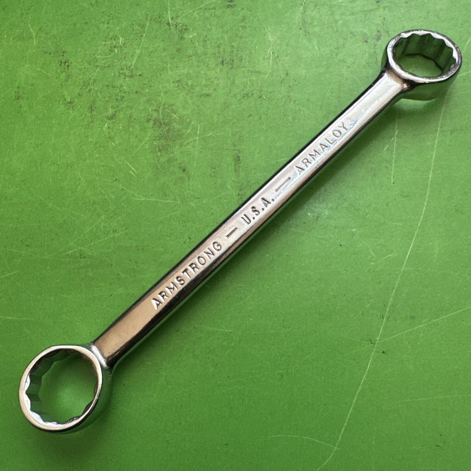 Armstong ARMALOY 12 Point 5/8″ x 9/16″ Full Polish Double Box End Wrench 6727