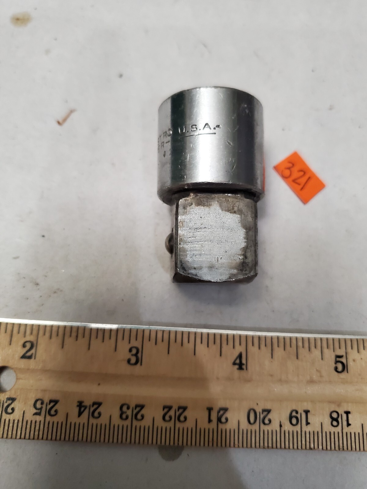Vintage Indestro Super – 483 Adaptor – 1/2″ F To 3/4″ M Socket Ratchet Tool