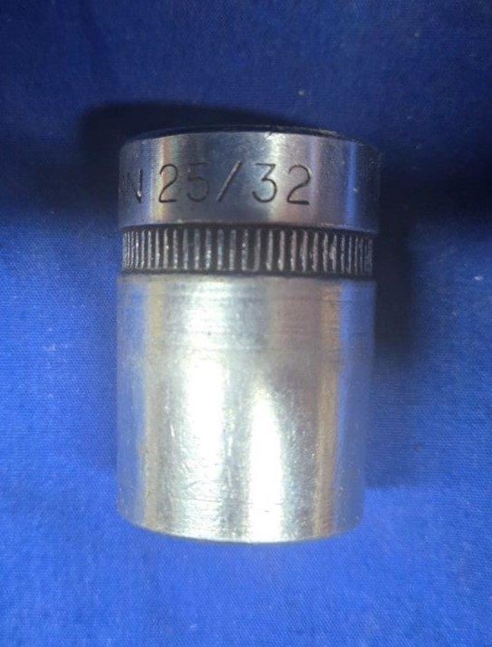 Western 25/32 in – 12-Point Socket – Shop Tools