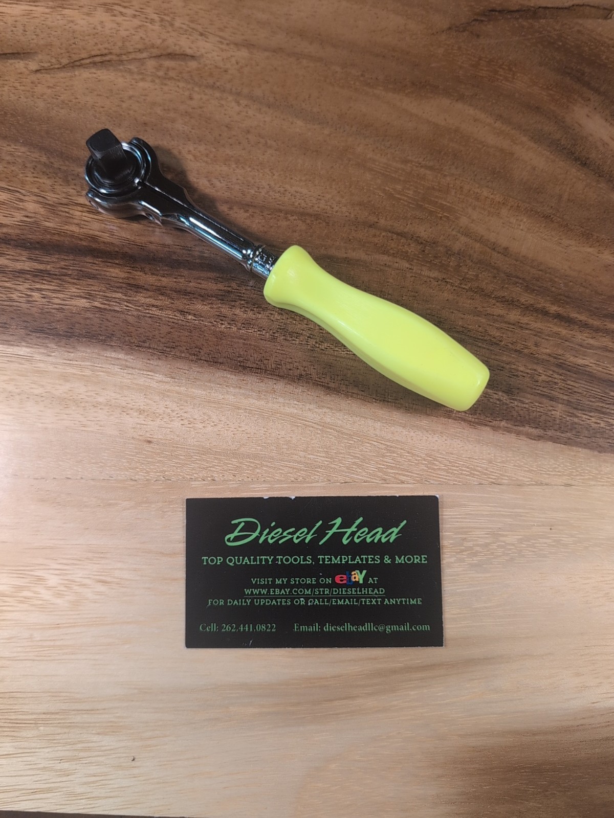 *NEW* Snap On FHCNFD72 3/8″ Dr Hi-Viz Yellow Hard Grip 180° Round Head Ratchet
