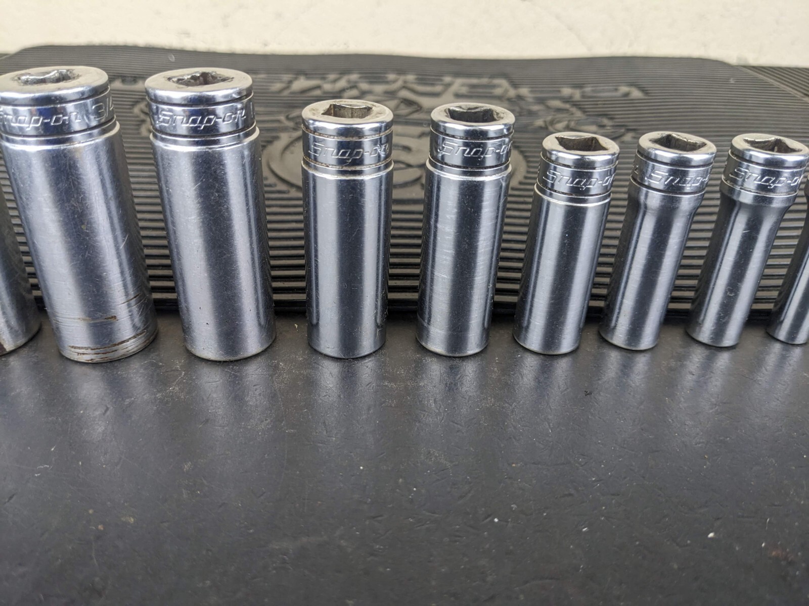 #bg224 Snap on Tools 211SFSY 3/8″ Drive Deep Chrome Socket Set Socket Set
