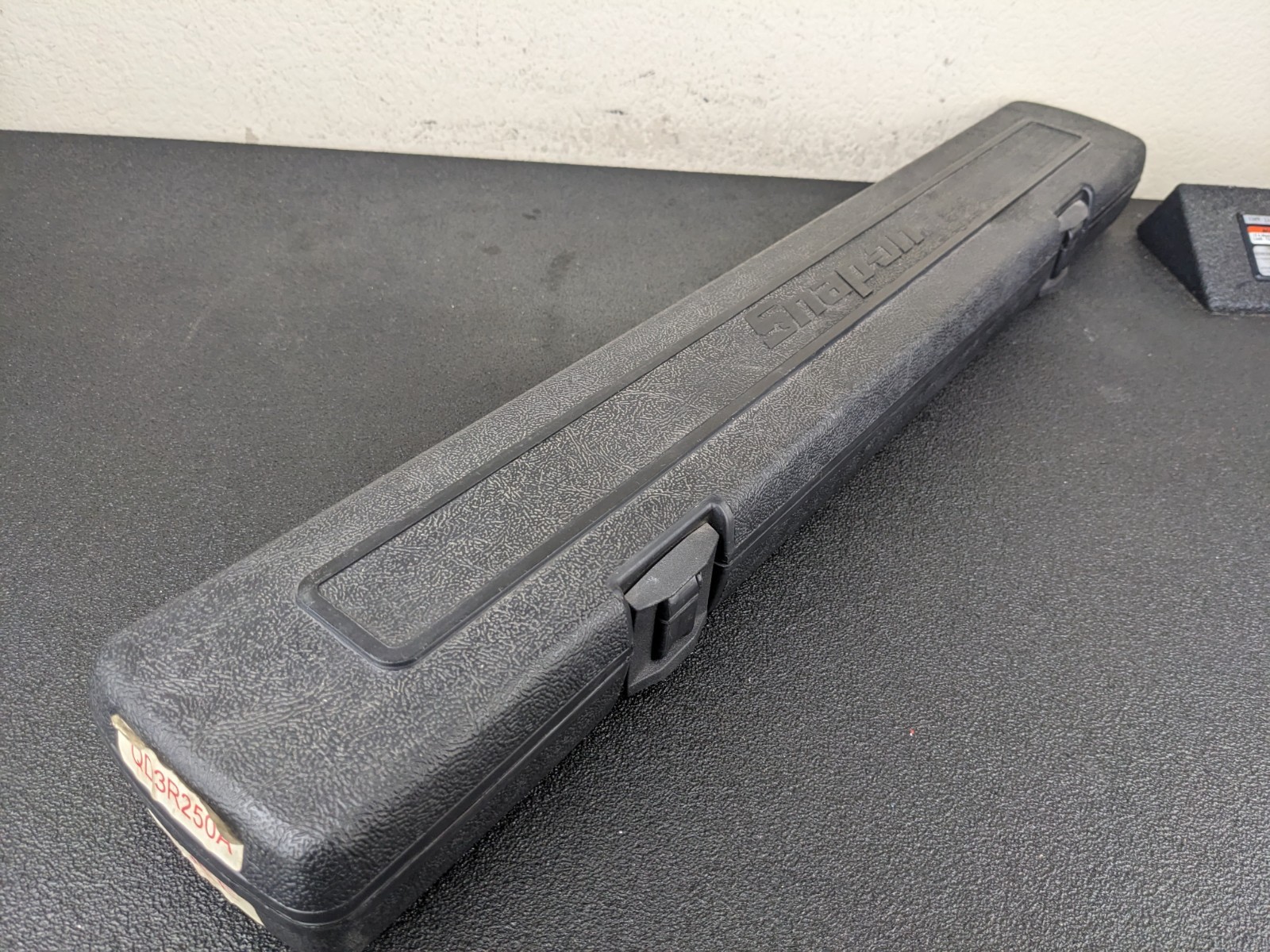 #bo124 Snap On QD3R250A 1/2″ Drive Adjustable Click Torque Wrench 50-250Ft Lbs