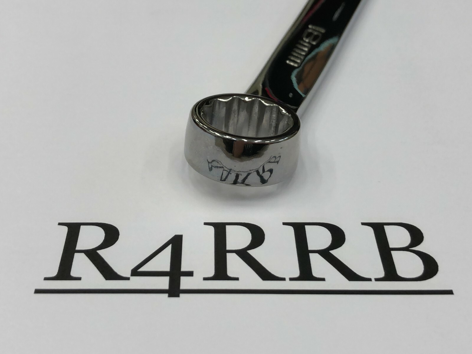 Snap-On Tools USA NEW 18mm Metric Flank Drive PLUS Combination Wrench SOEXM18