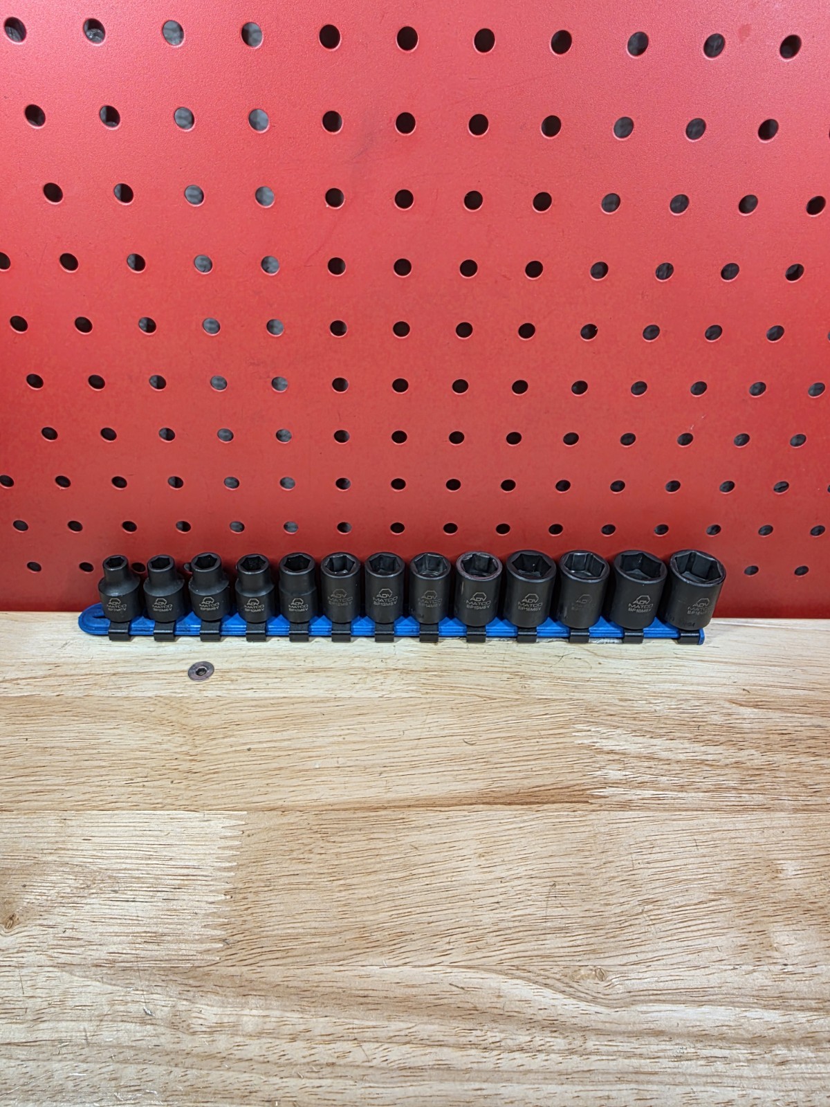 Matco Tools Adv SBPM136V 7-19mm 3/8″ Drive Shallow 6-Point Impact Socket Set