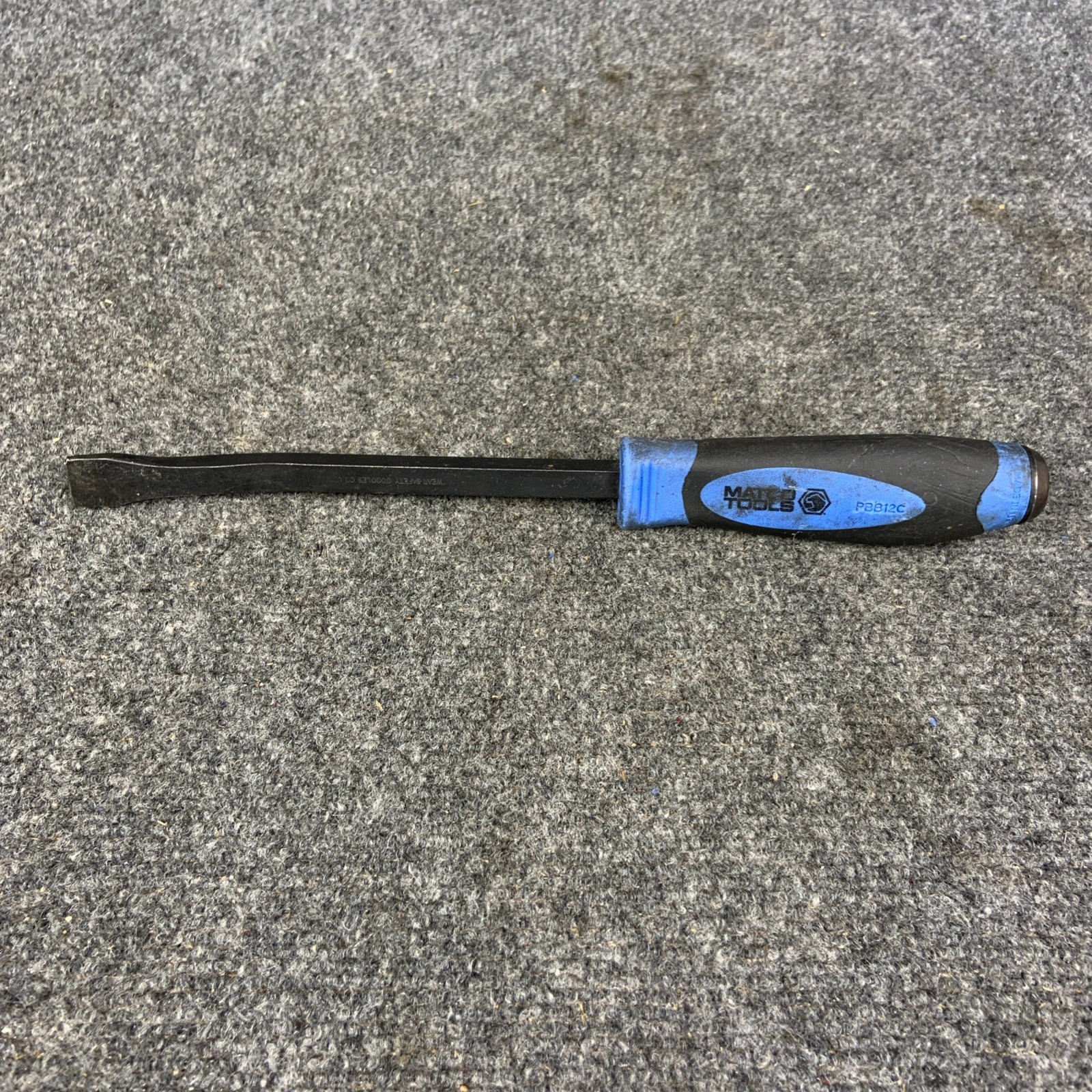 Matco Tools PBB12C 12″ Curved Tip Striking Handle Pry Bar Blue USA