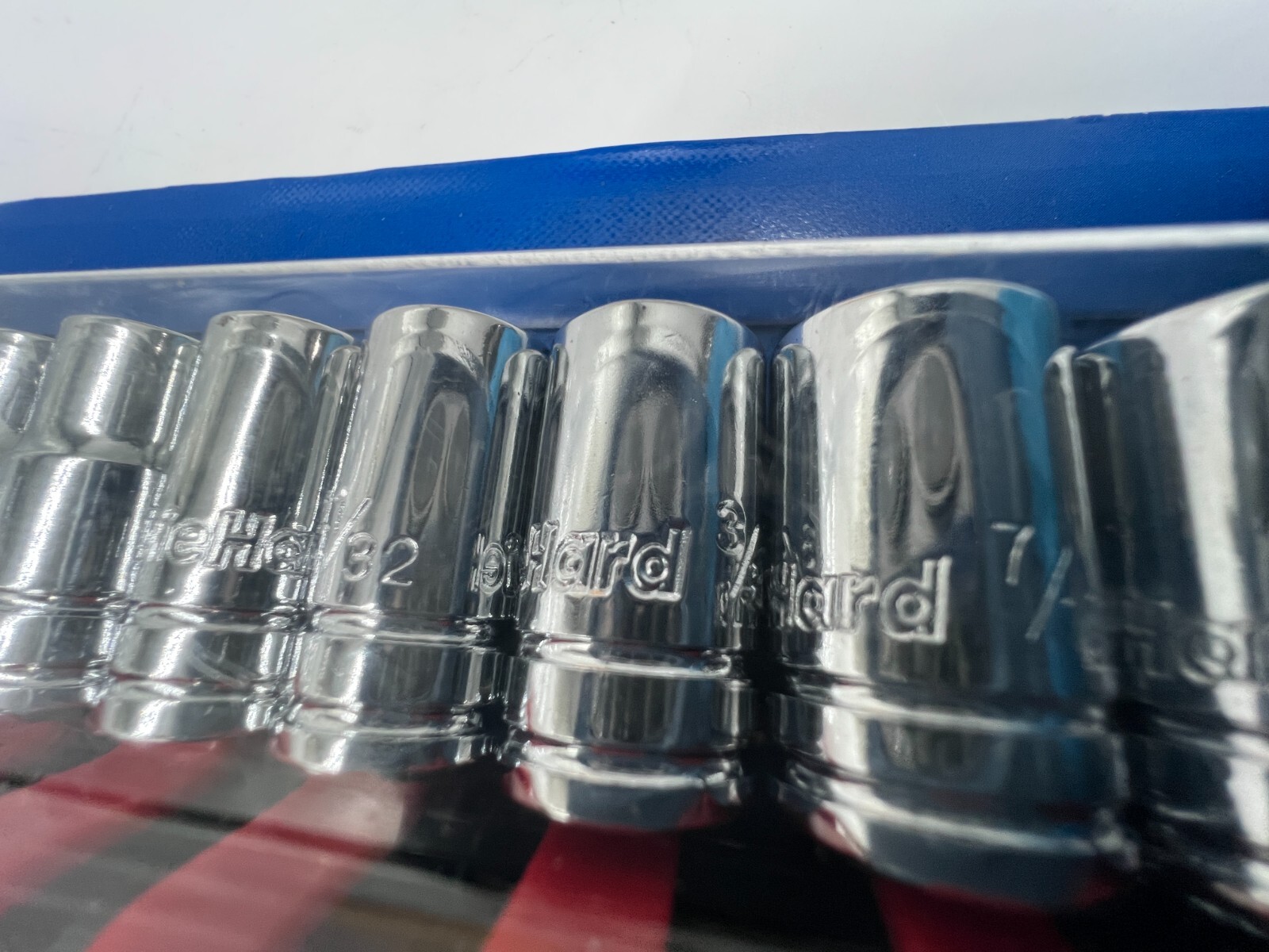 DieHard 9-Piece Socket DHP55244 SAE 1/4″ Drive 6-Point Off-Corner Loading
