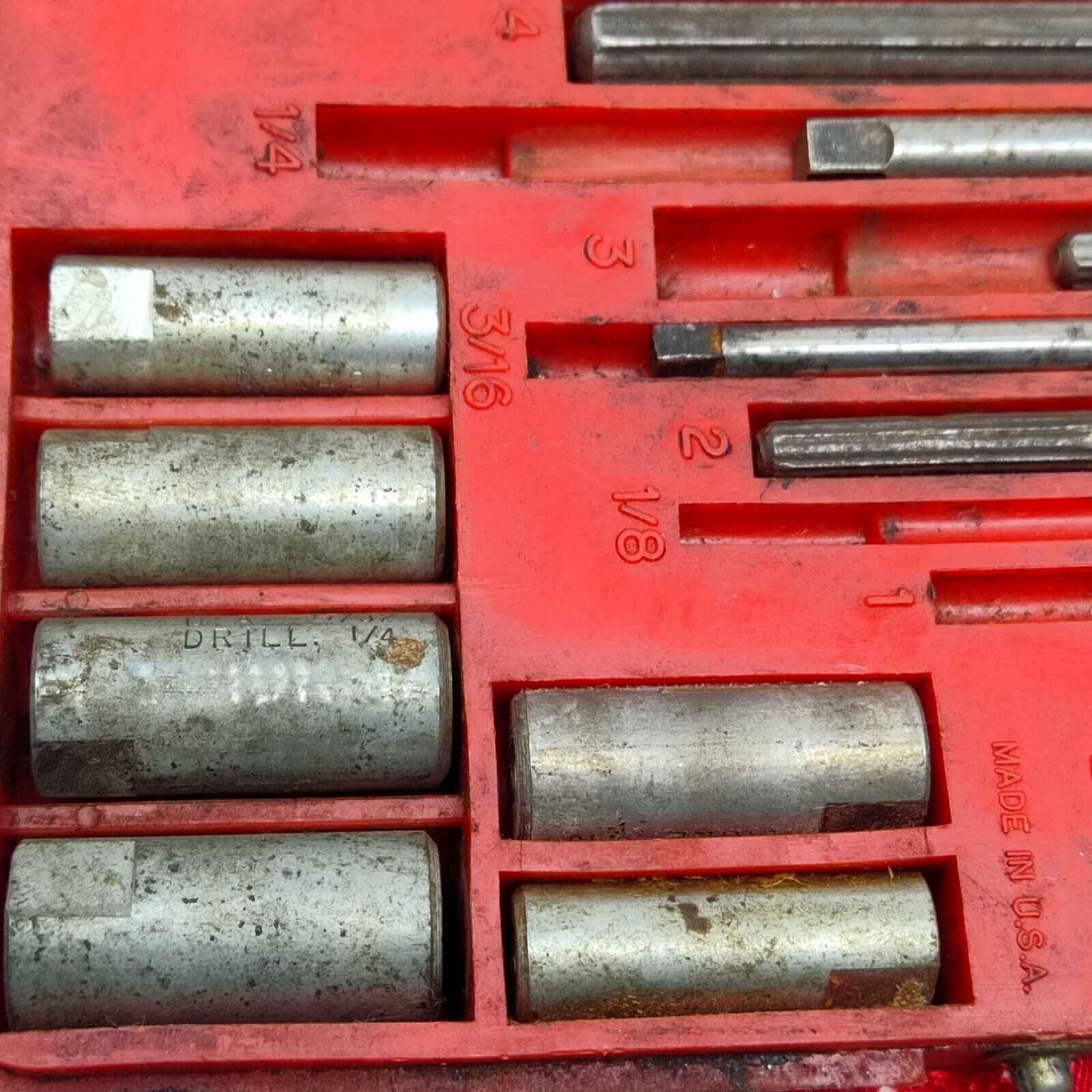 Blue Point (Snap On) 1020 Screw Extractor Set USA Plus 6″ Ruler