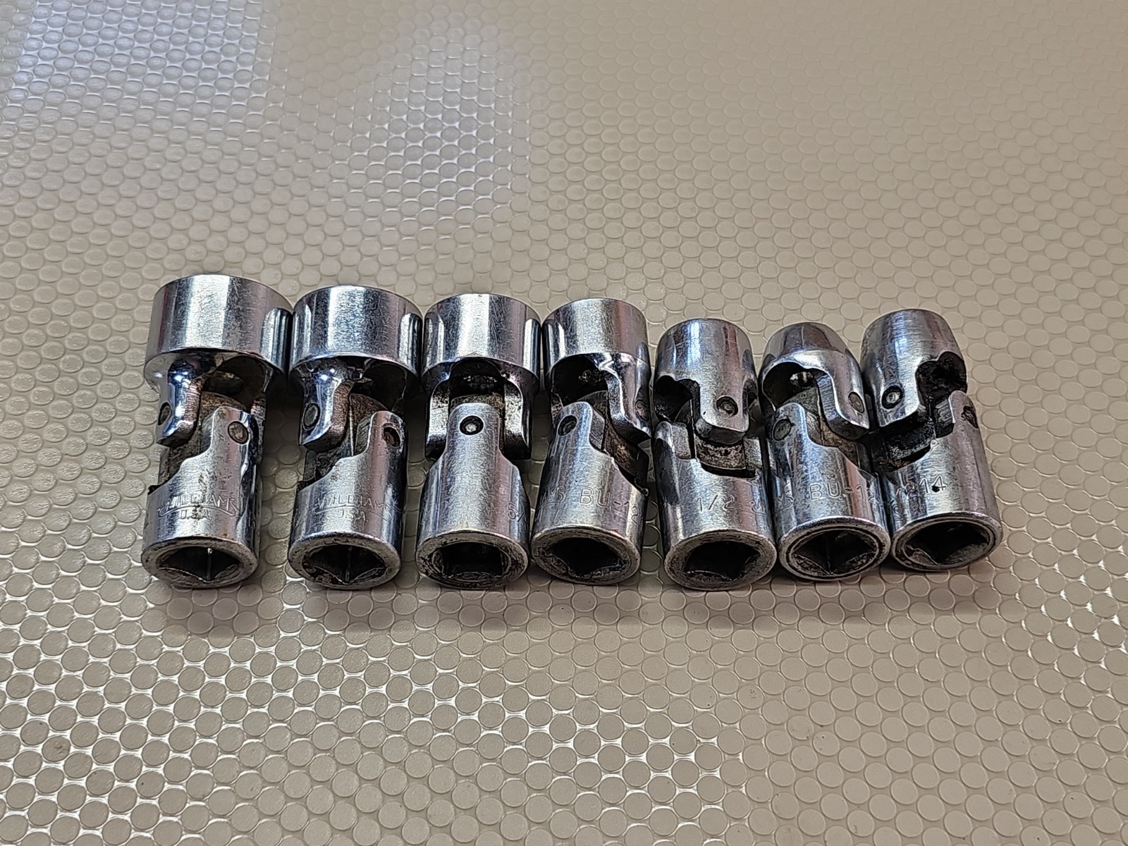 Williams 7Pc 3/8″ Drive 12Pt Swivel Universal Flex Socket Set 3/4″- 7/16″ USA
