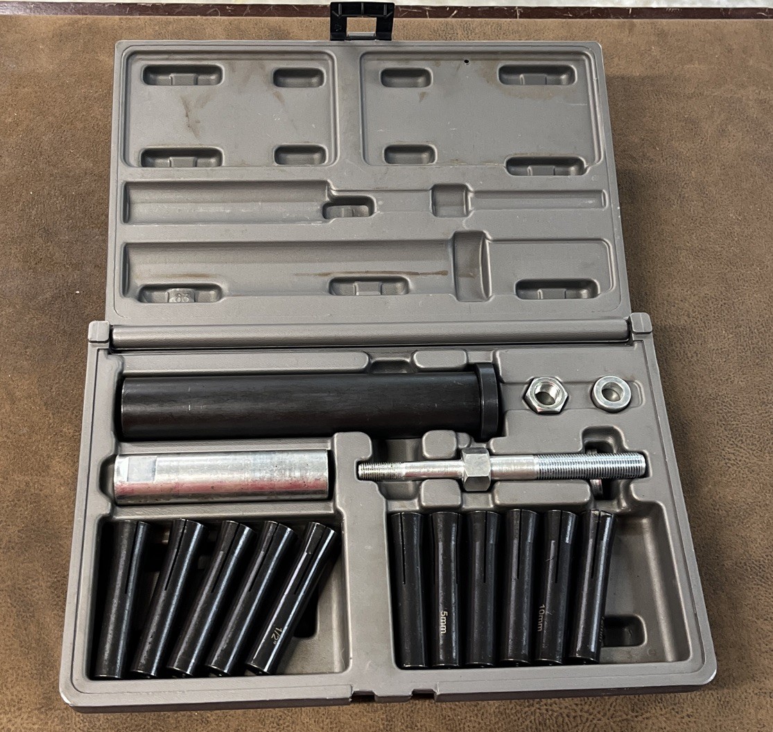 Cal Van Tools 95400 In-Line Dowel Pin Puller Set, With SAE And Metric Collets