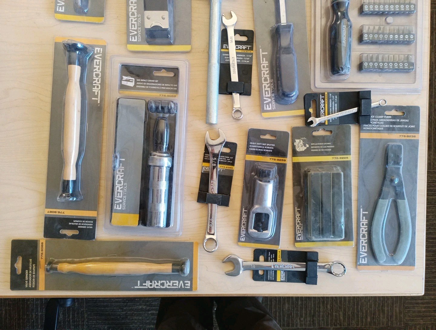 Lot Of 35- Mechanic Tools – New – B