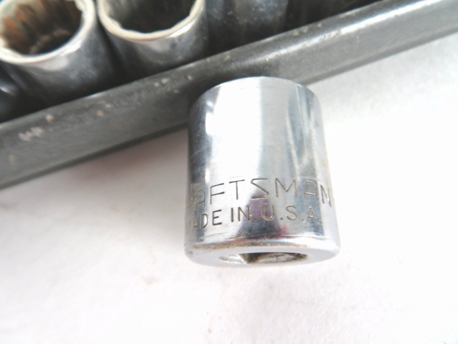 Craftsman 3/8 Drive 12-Point Metric Sockets 9mm – 17mm Made in USA 8 Pieces