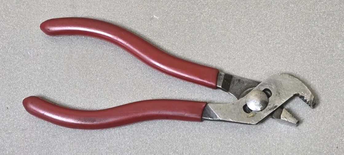 Blue-Point Tools USA CHN424 5″ Ignition Adjustable Pliers Red Soft Grip Handles