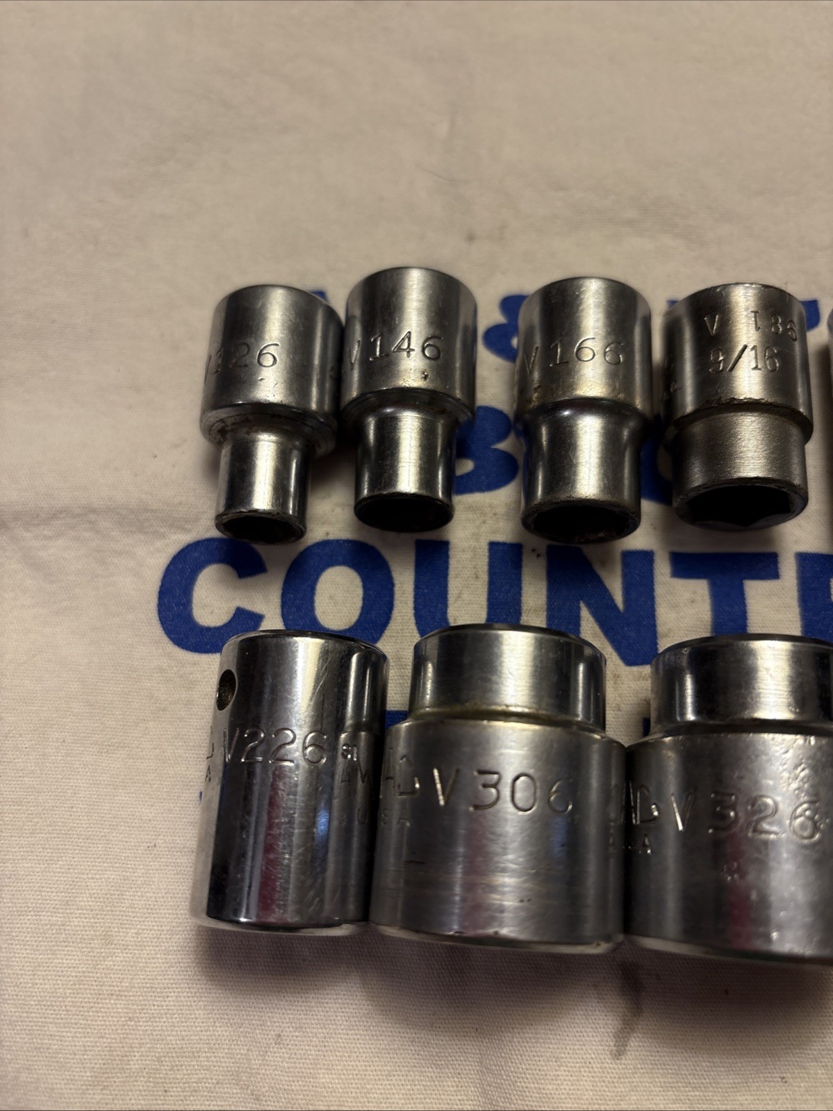 Mac Tools 1/2″ Drive 6pt 9pc Chrome SAE Socket Set 3/8″ to 1-1/16″ V126-V346