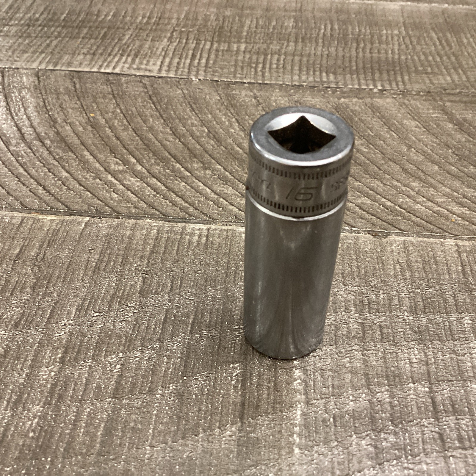 Snap On 3/8” Drive Deep Socket 16 Mm. Sfs 16