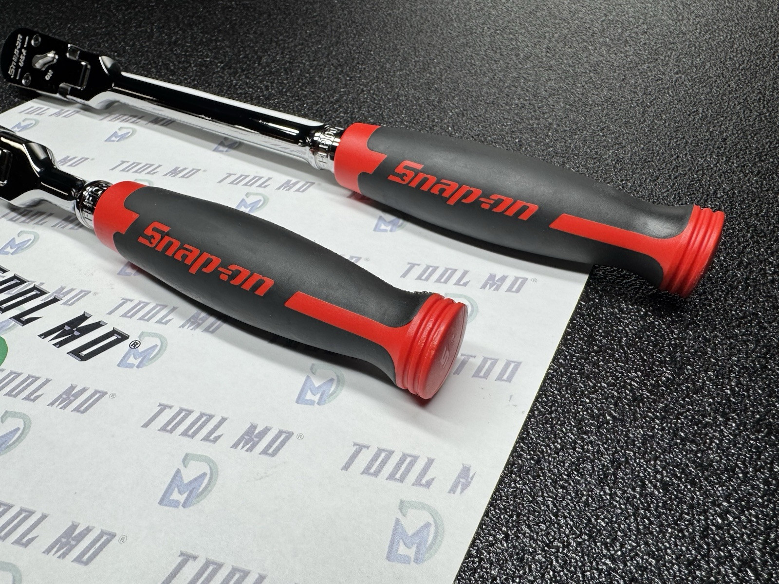 Snap-on Tools USA NEW RED 2-Piece 3/8” Drive SOFT GRIP Ratchet Set RAT2FHFR