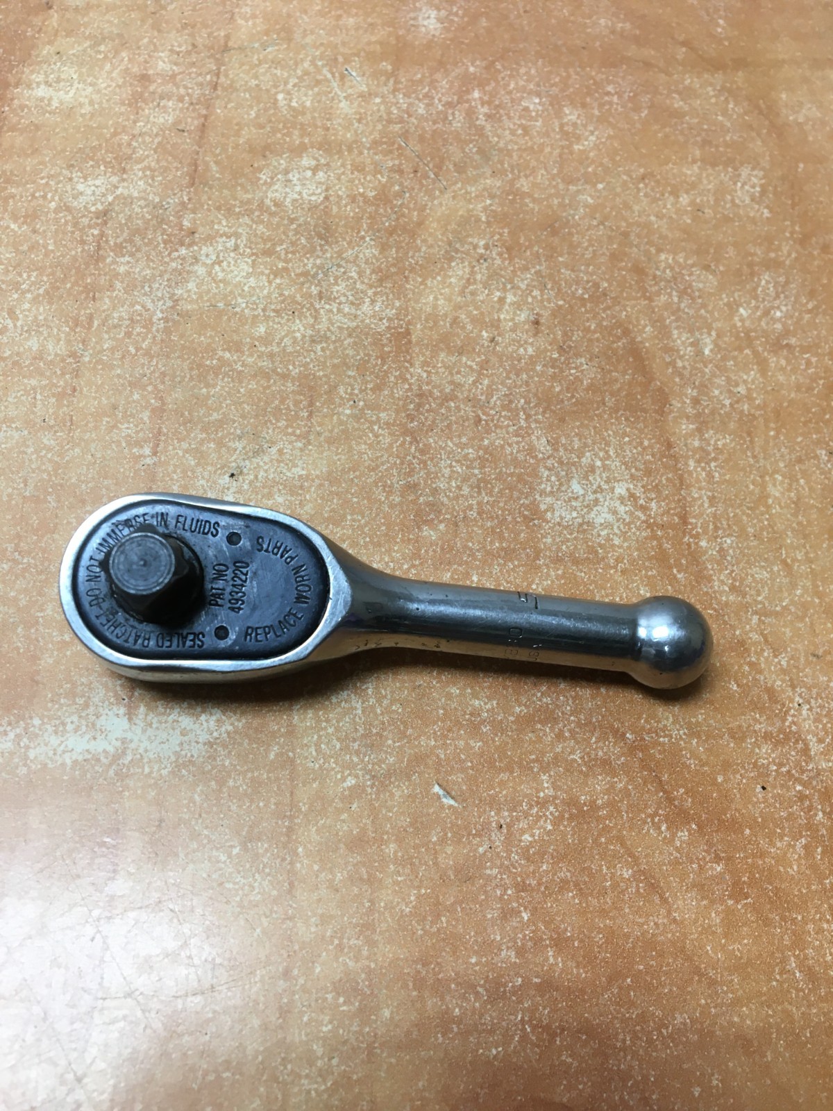 Snap-on FK830 3/8″ Drive Short Stubby Ratchet Socket Wrench 4″ long