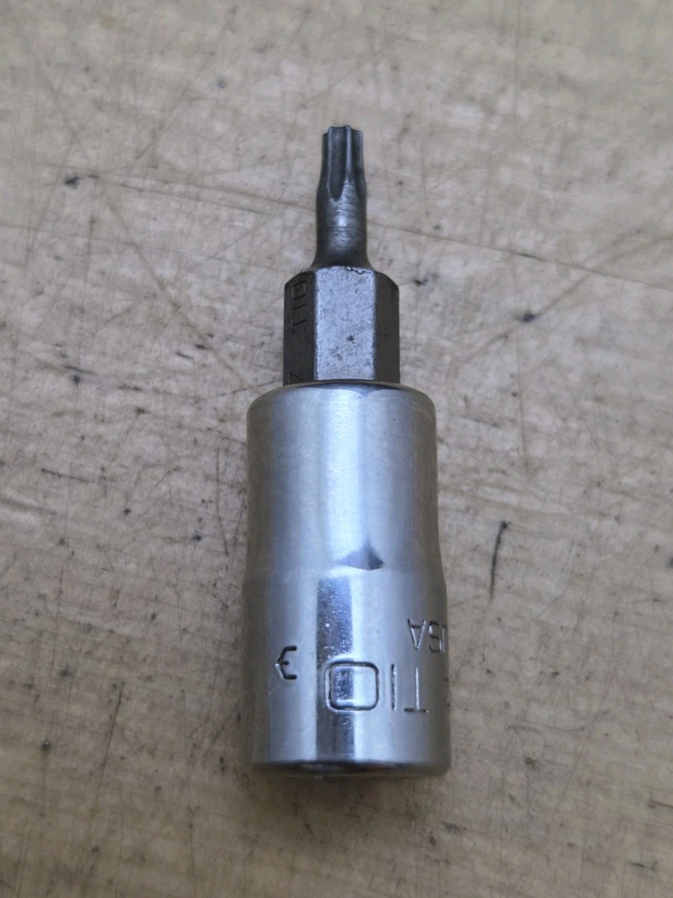 New Snap On TTX10E – 1/4″ Drive T10 TORX Standard Bit Socket Driver
