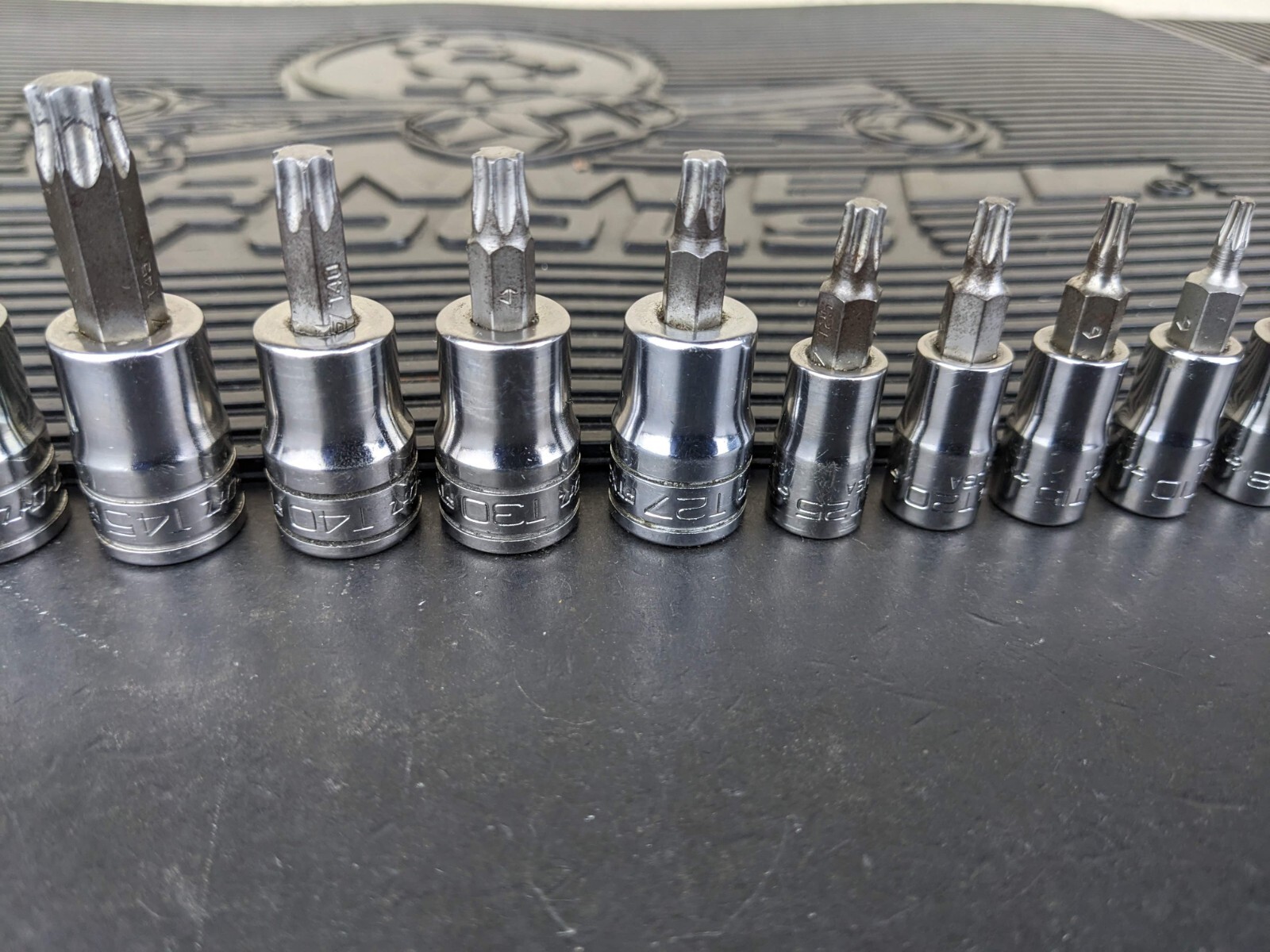 #be327 Snap-on Tools 12 Pc Combo Drive TORX Bit Socket Set 212EFTXY
