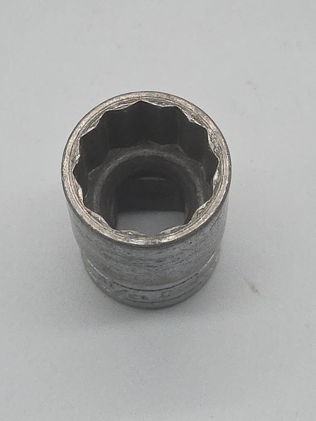 Snap-on Tools SW261 1/2″ Drive 13/16″ 12 Point Shallow Socket USA