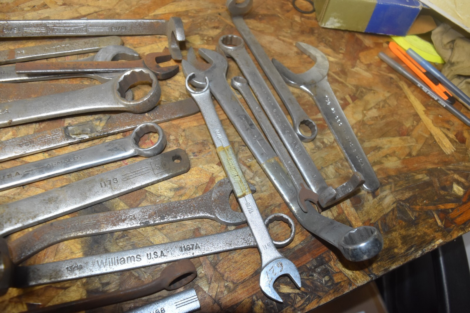 LOT OF 23 CUSTOM BENT PUMP WRENCHES FOR INDUSRIAL PUMPS FREE SHIPPING