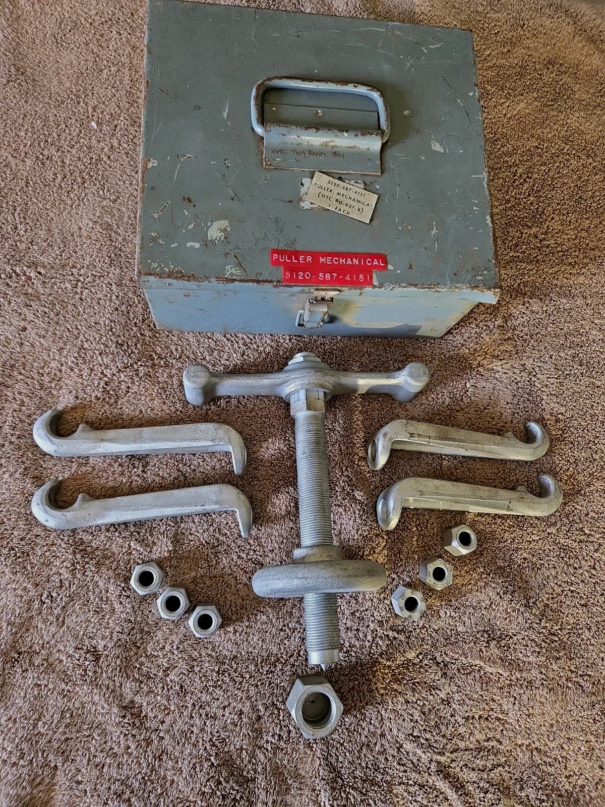 Vintage OTC Professional Grade Specialty Puller Tool Set in Original Metal Box