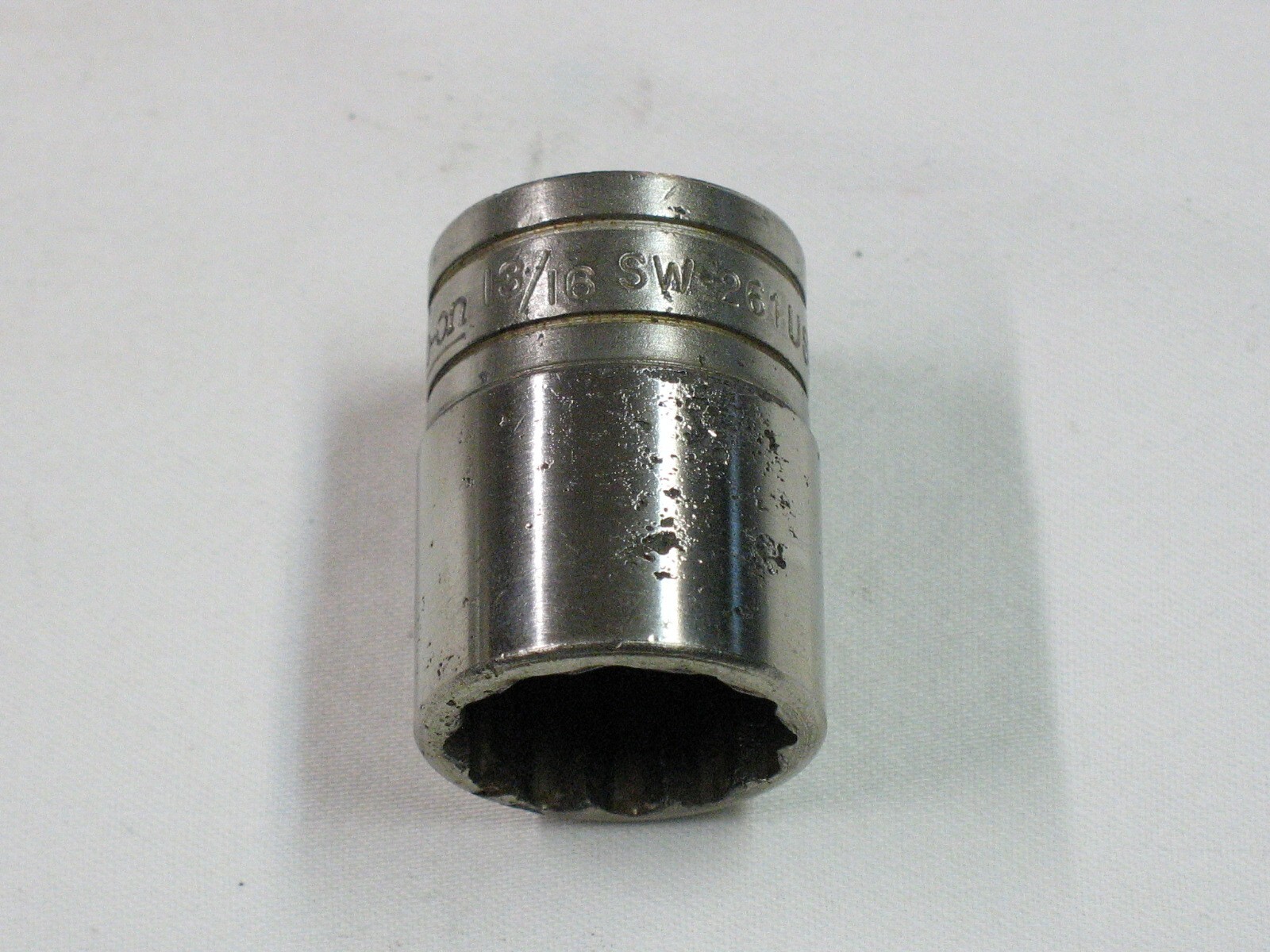 Snap On 13/16″ 12 Point 1/2″ Drive Shallow Chrome Socket SW-261