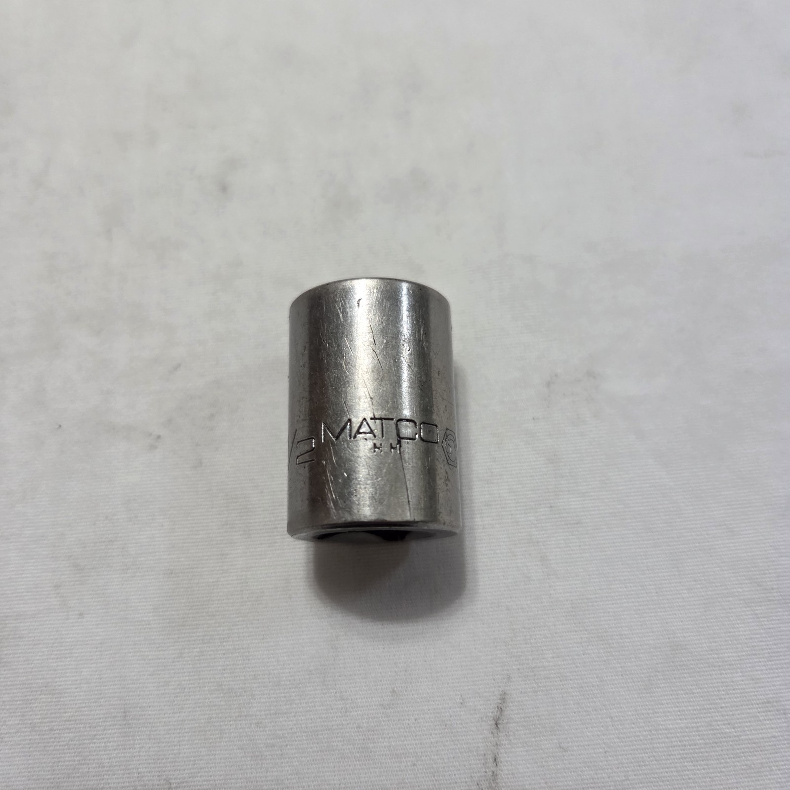 Matco Tools B162 1/2″ SAE 12 Point Shallow Socket 3/8″ Drive – Made in USA