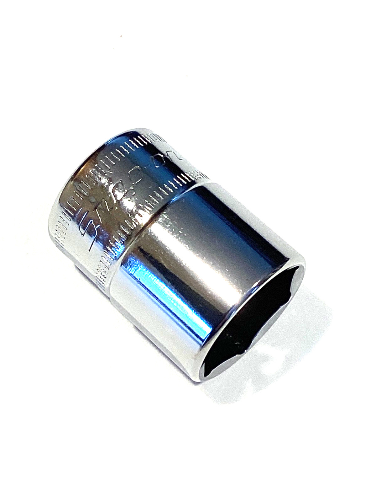 Snap On Tools NEW 13MM 3/8” Drive Metric 6 Point Shallow Chrome Socket FSM131