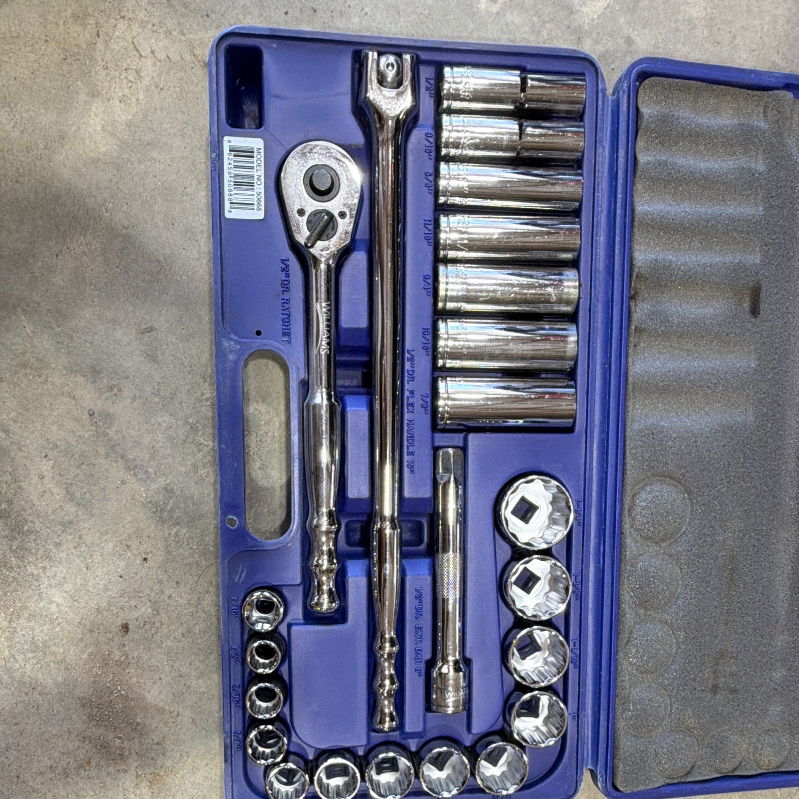 23 Pc 1/2 Drive 12-Point SAE Shallow and Deep Socket and Drive Tool Set In Case