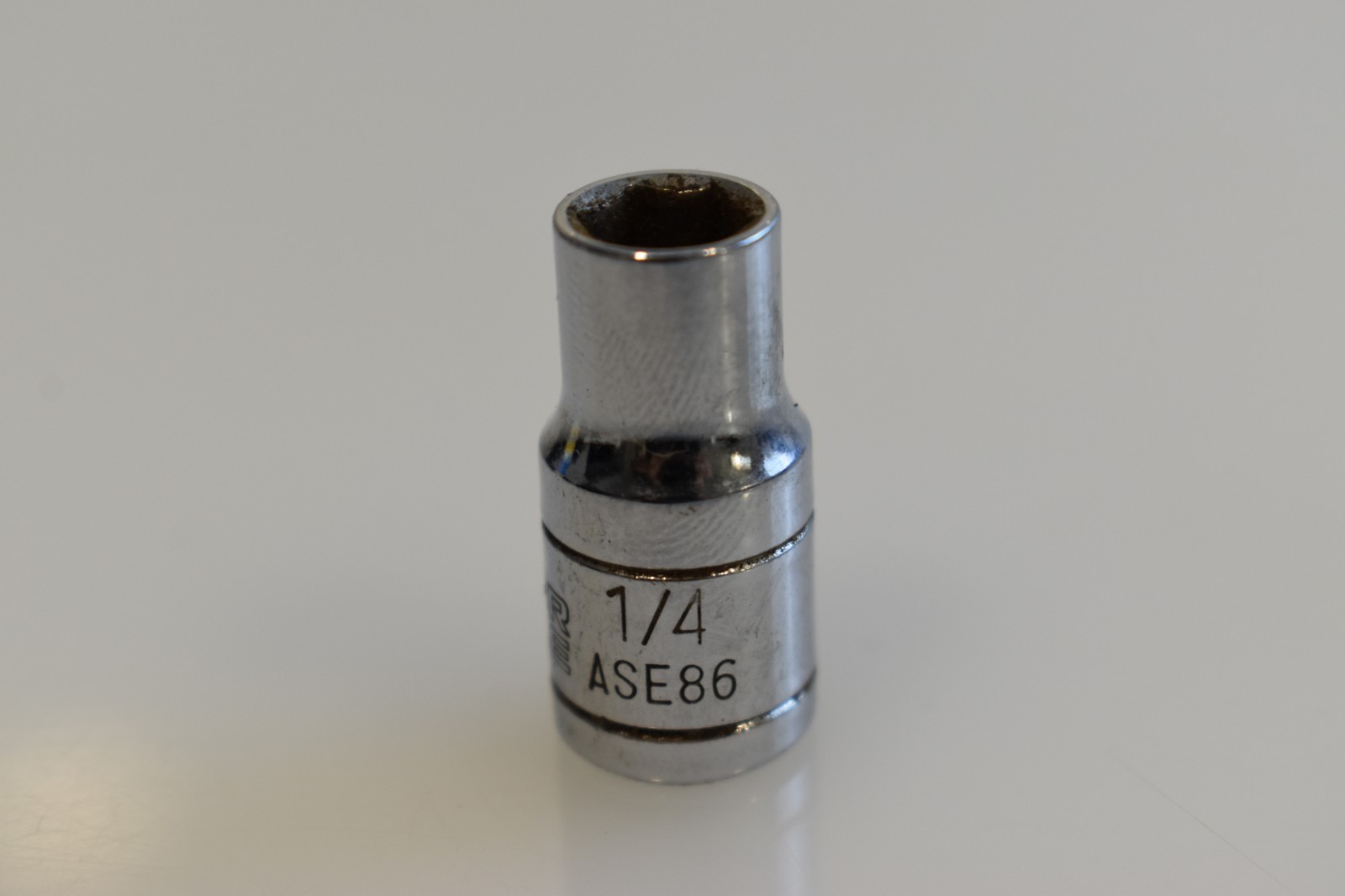 Matco Silver Eagle Tools ASE86 1/4″ SAE Shallow Socket 1/4″ Drive 6 Point