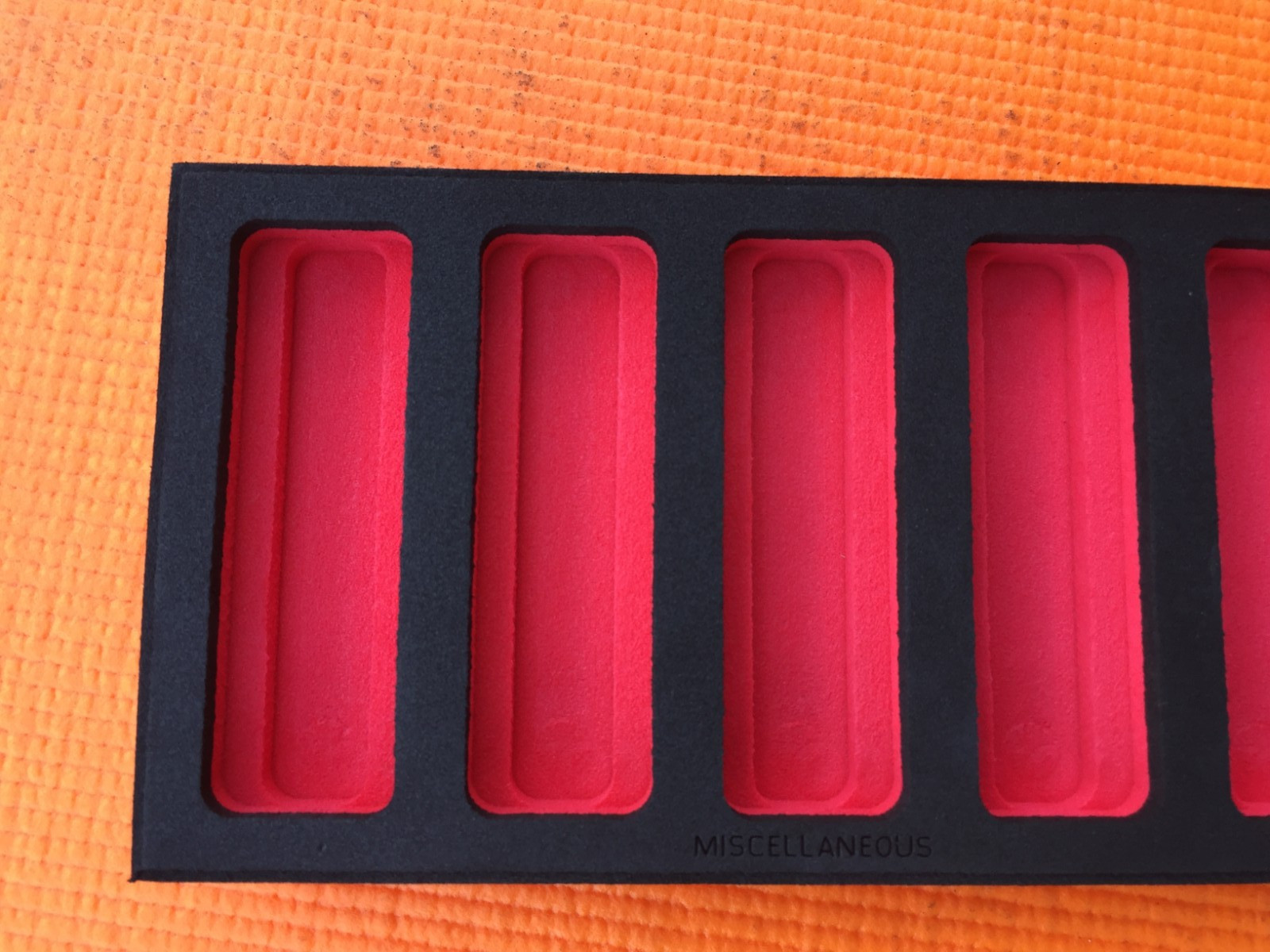 Snap-on Tools USA NEW RED Foam MISCELLANEOUS Storage Organizer FMS004BR