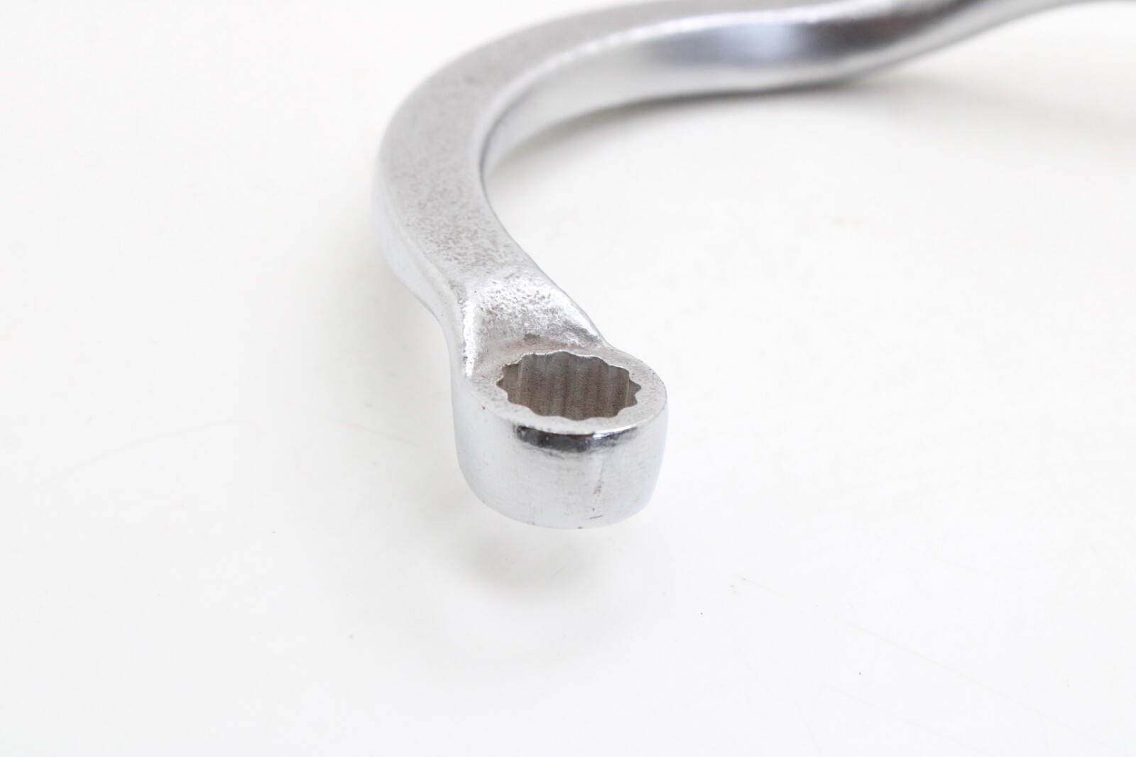 Snap-on S9624A 11MM Metric 12 Point Door Hinge Wrench GM Chevy Pontiac Olds USA